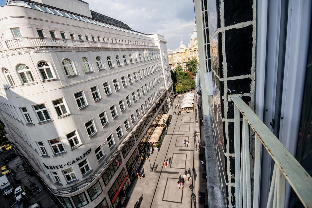 Deak Design Apartment Будапеща Екстериор снимка